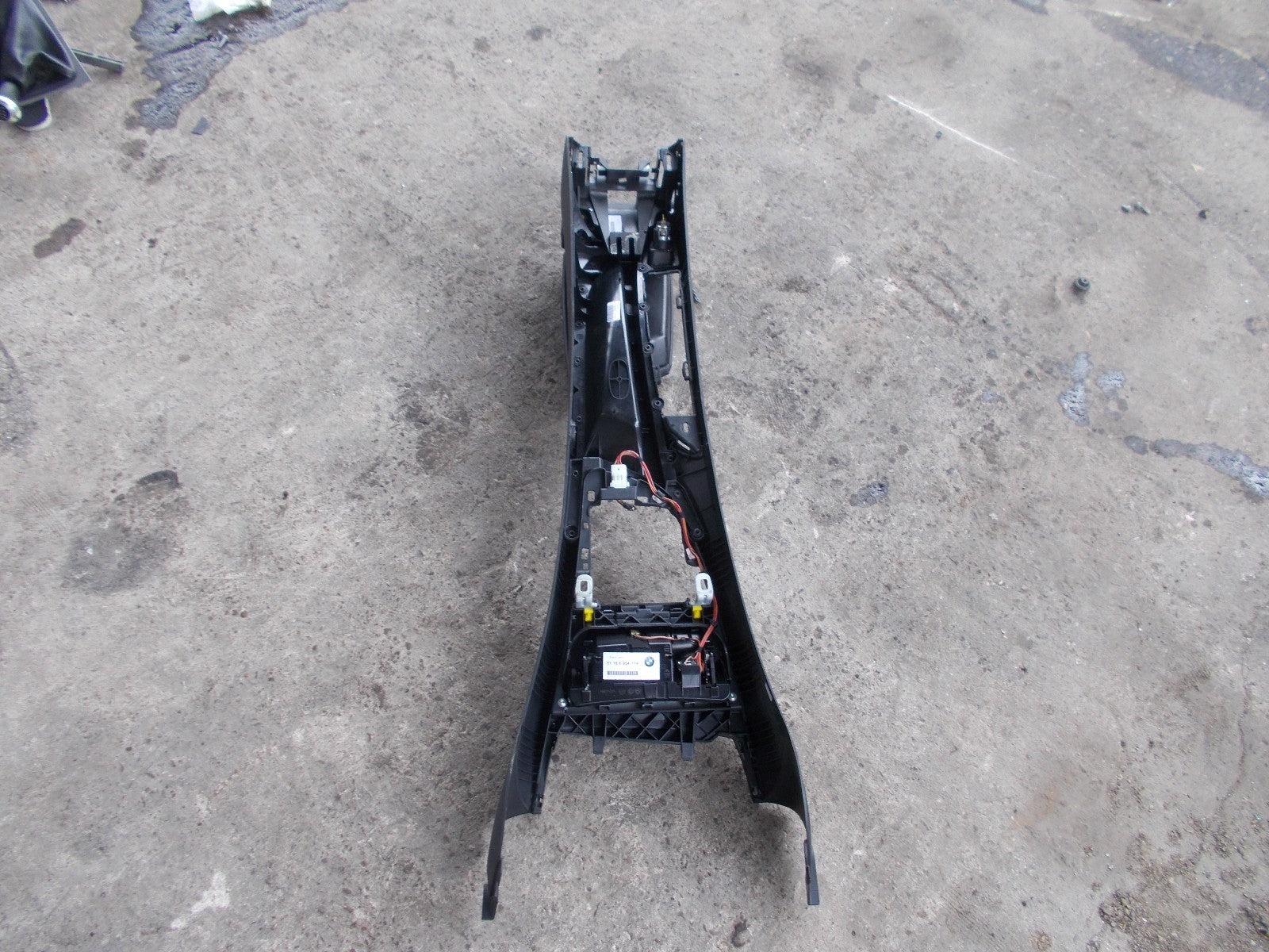 BMW 1 SERIES E87 2006 CENTRE CONSOLE TRIM 51166954114