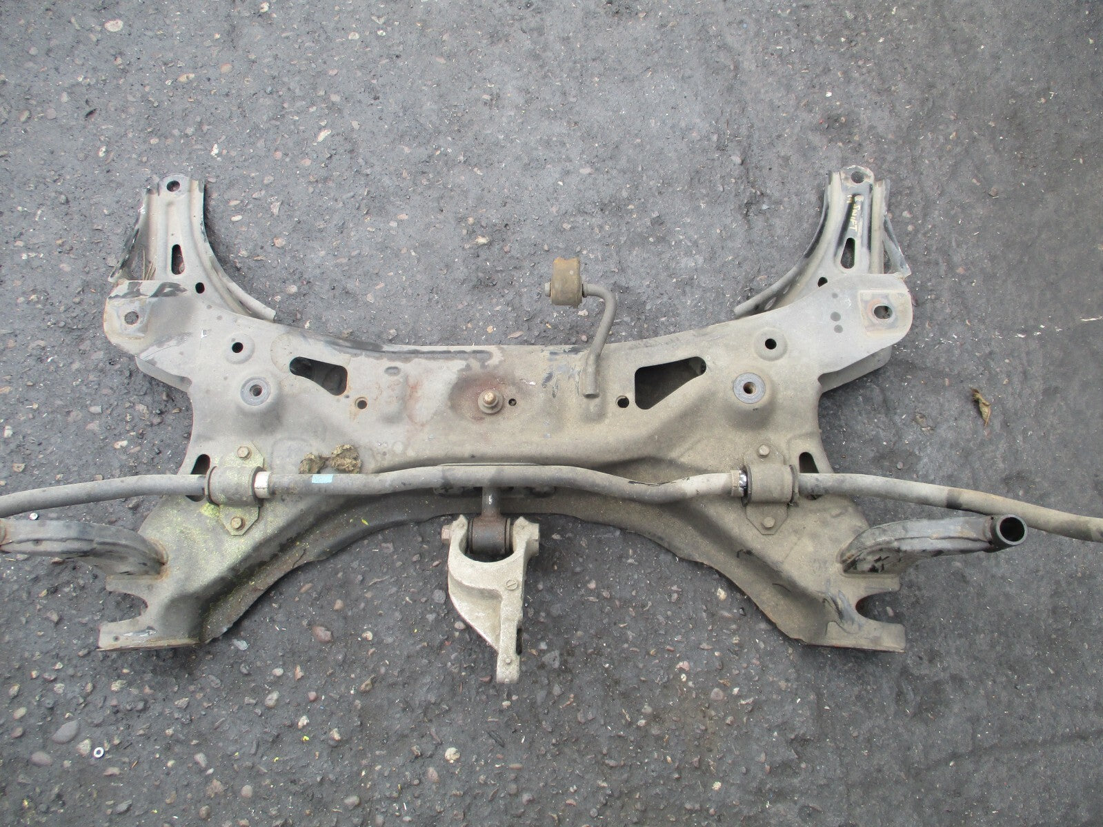 SUZUKI SWIFT MK4 2019 FRONT SUBFRAME & GEARBOX MOUNT