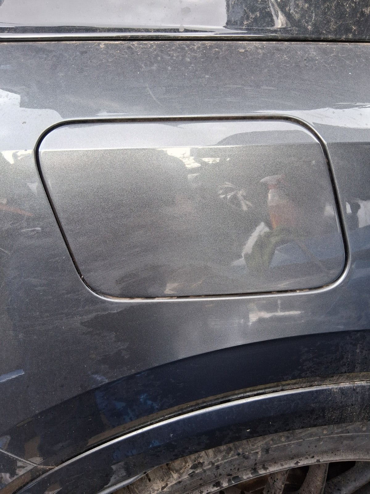 2021 AUDI Q2 MK1 FACELIFT FUEL FLAP COVER LID GREY