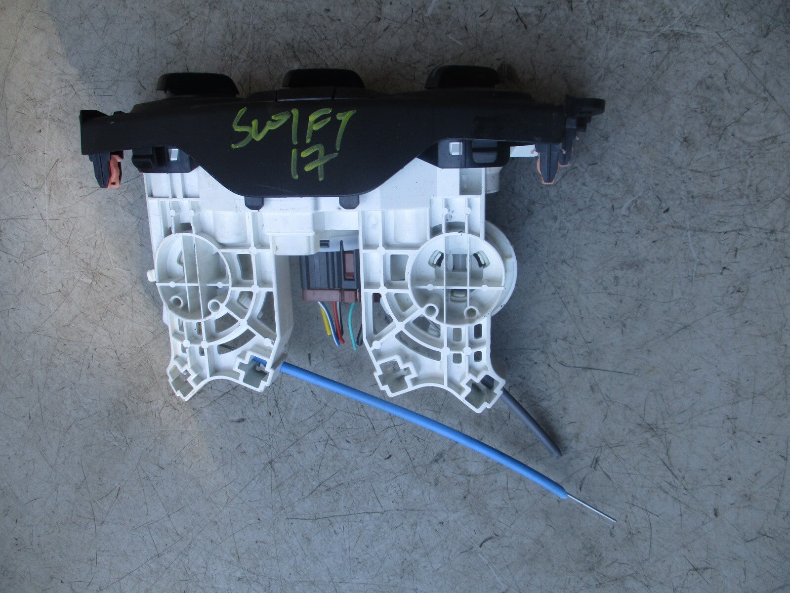 SUZUKI SWIFT MK3 2017 HEATER AC CLIMATE CONTROL SWITCH PANEL