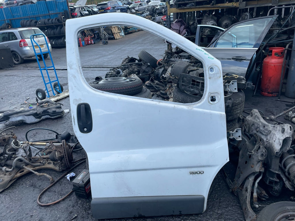 VAUXHALL VIVARO MK1 2007 OSF DRIVER SIDE FRONT DOOR BARE WHITE