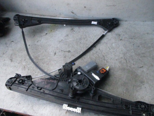 2023 VAUXHALL GRANDLAND OSF DRIVER SIDE FRONT WINDOW MOTOR REGULATOR  9840180780