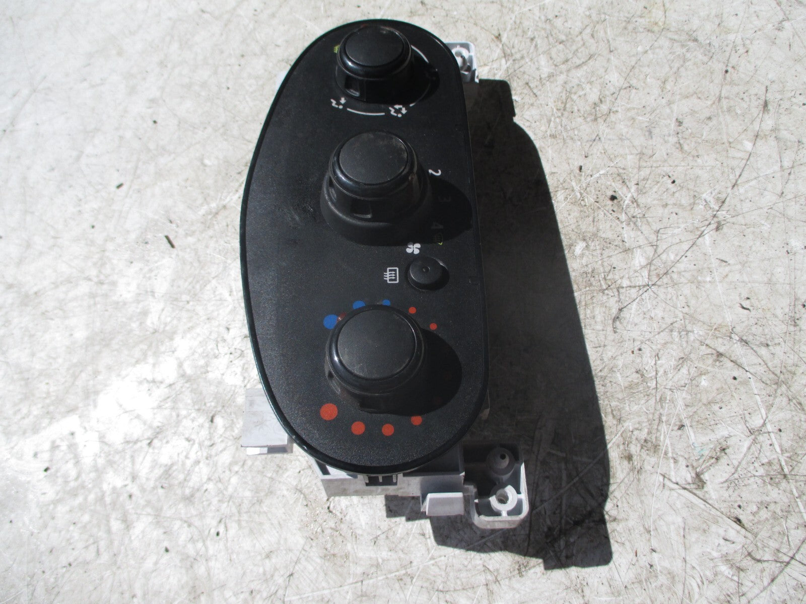 DACIA LOGAN 2016 HEATER CONTROL PANEL SWITCH T1021548T