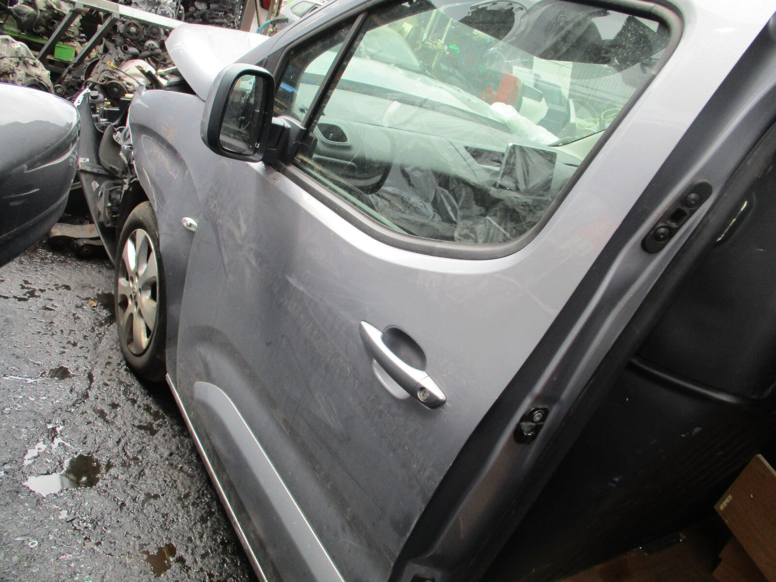 2019 VAUXHALL COMBO E MK4 NSF PASSENGER SIDE FRONT BARE DOOR GREY KCA