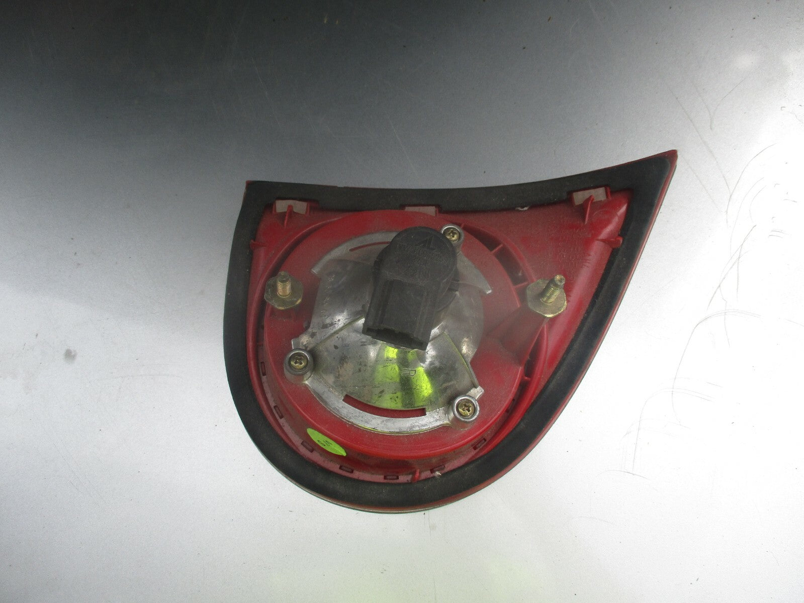 VW VOLKSWAGEN GOLF MK5 OSR DRIVER RIGHT OFF SIDE REAR INNER LIGHT