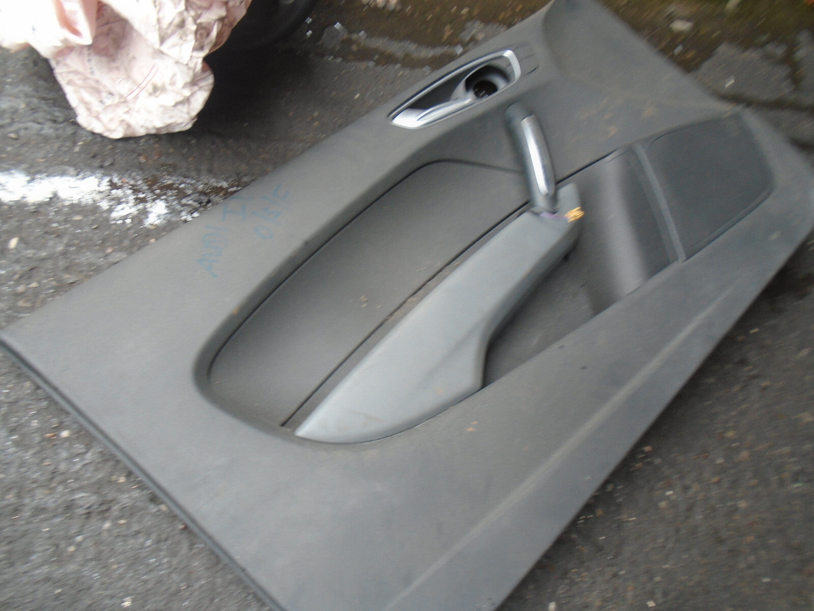 AUDI A1 2015 3 DOOR OSF DRIVER SIDE FRONT DOORCARD