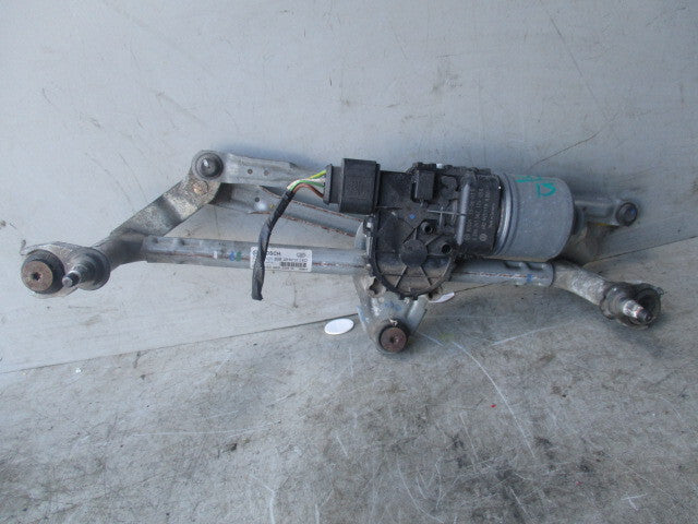 2015 VOLKSWAGEN UP 1.0 PETROL FRONT WINDSCREEN WIPER MOTOR 1S2955023D