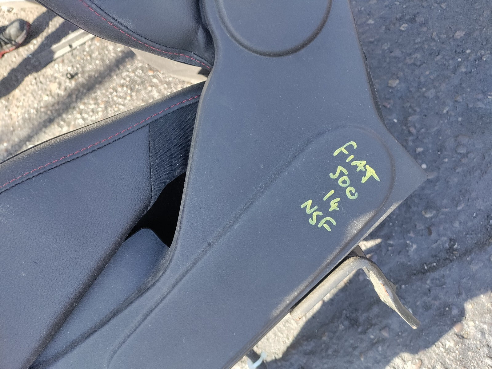 FIAT 500 2014 NSF PASSENGER SIDE FRONT SEAT