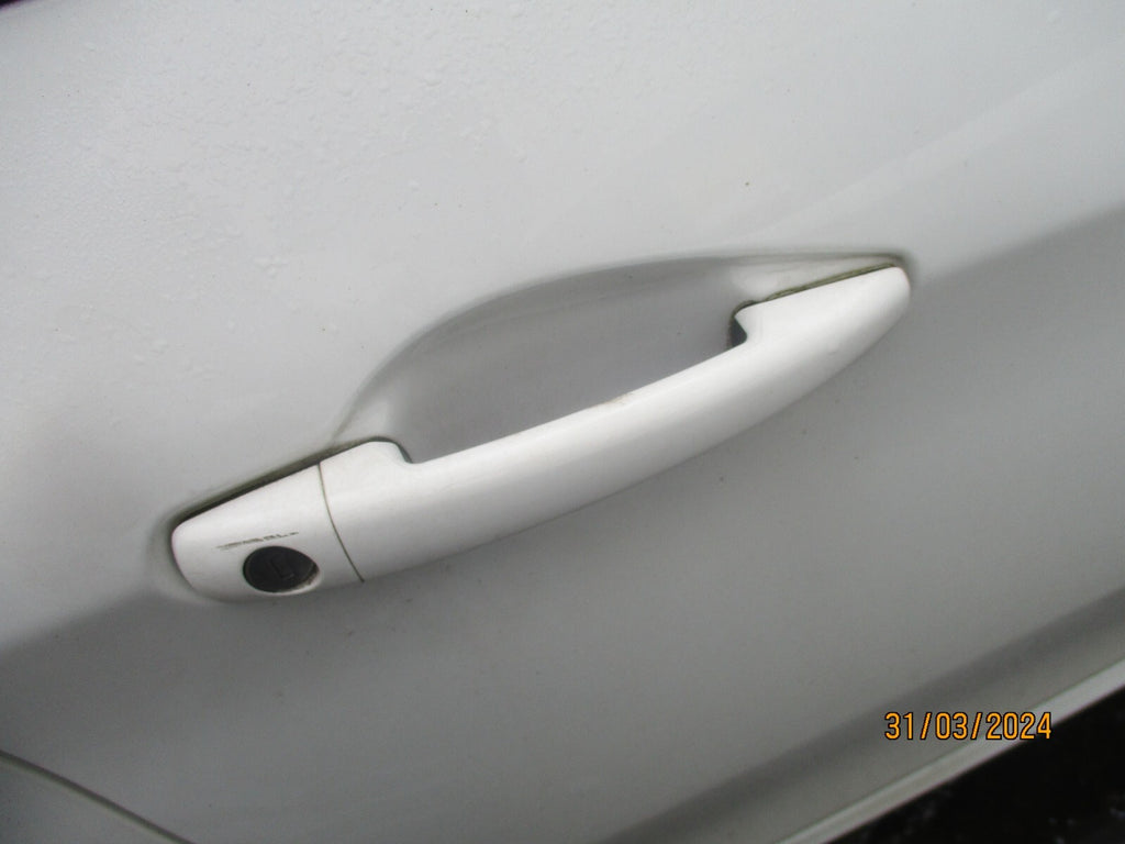 PEUGEOT 208 2016 3 DOOR OS DRIVER SIDE EXTERIOR DOOR HANDLE BIANCA WHITE EWP