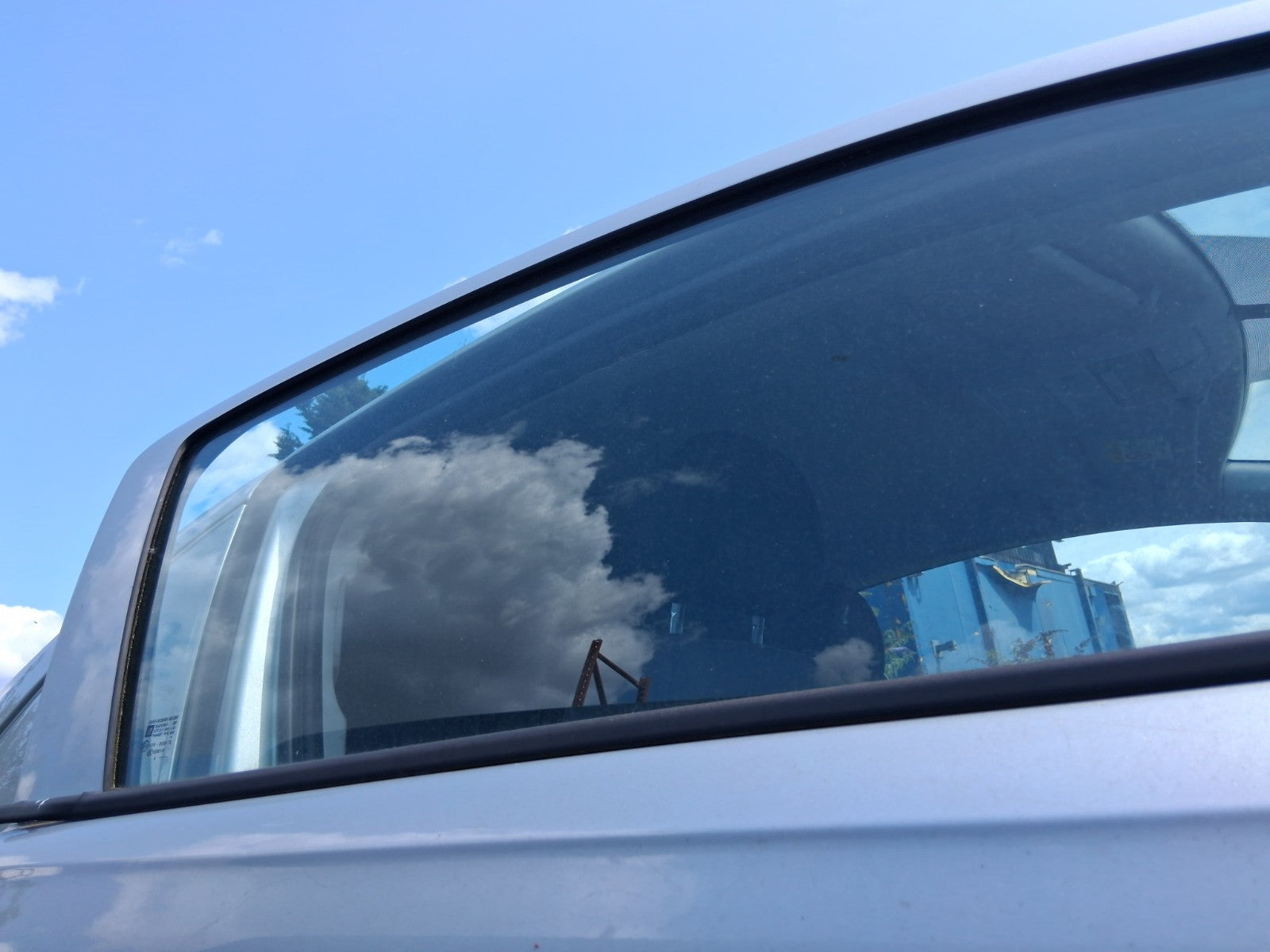 2017 VAUXHALL CORSA E 3 DOOR OS DRIVER SIDE RIGHT WINDOW GLASS