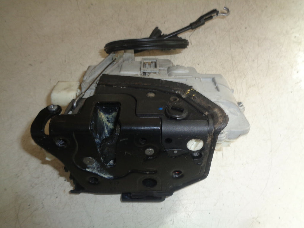 VW VOLKSWAGEN PASSAT B7 OSR DRIVER SIDE REAR DOOR LOCK MECHANISM 3c4839016a