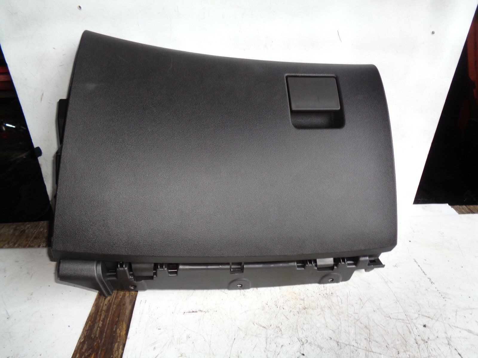 VAUXHALL INSIGNIA A 2012 2.0 DIESEL NS PASSENGER SIDE GLOVE BOX 13273294