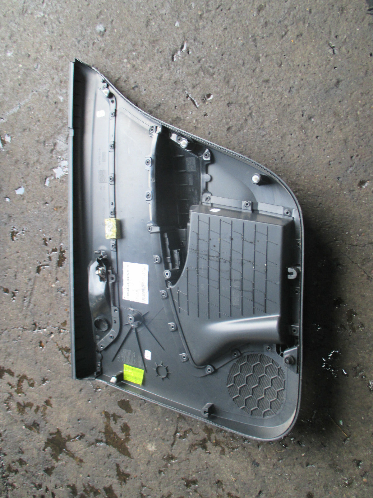 2017 SEAT TOLEDO MK4 KG NSR PASSENGER SIDE REAR DOOR CARD TRIM PANEL
