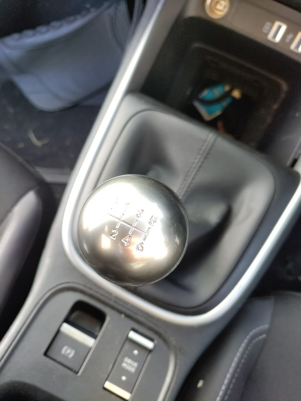2024 JEEP AVENGER 1.2 PETROL 6 SPEED GEAR STICK LEVER