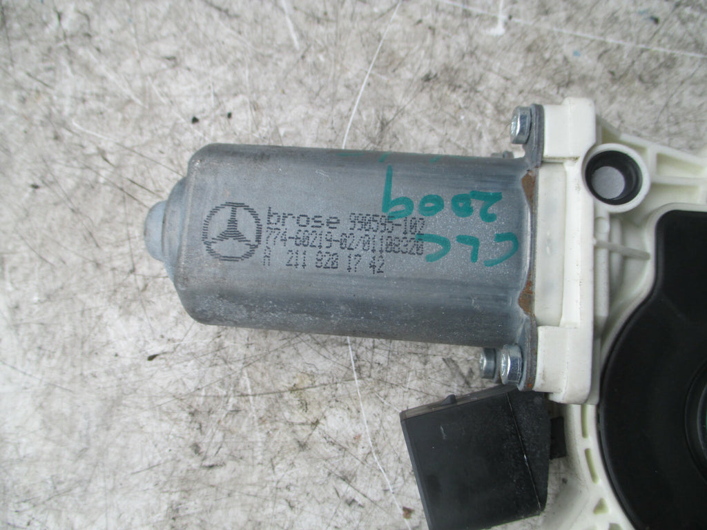 MERCEDES CLC CLASS W203 2010 3 DOOR OSF DRIVER SIDE WINDOW A2118201742