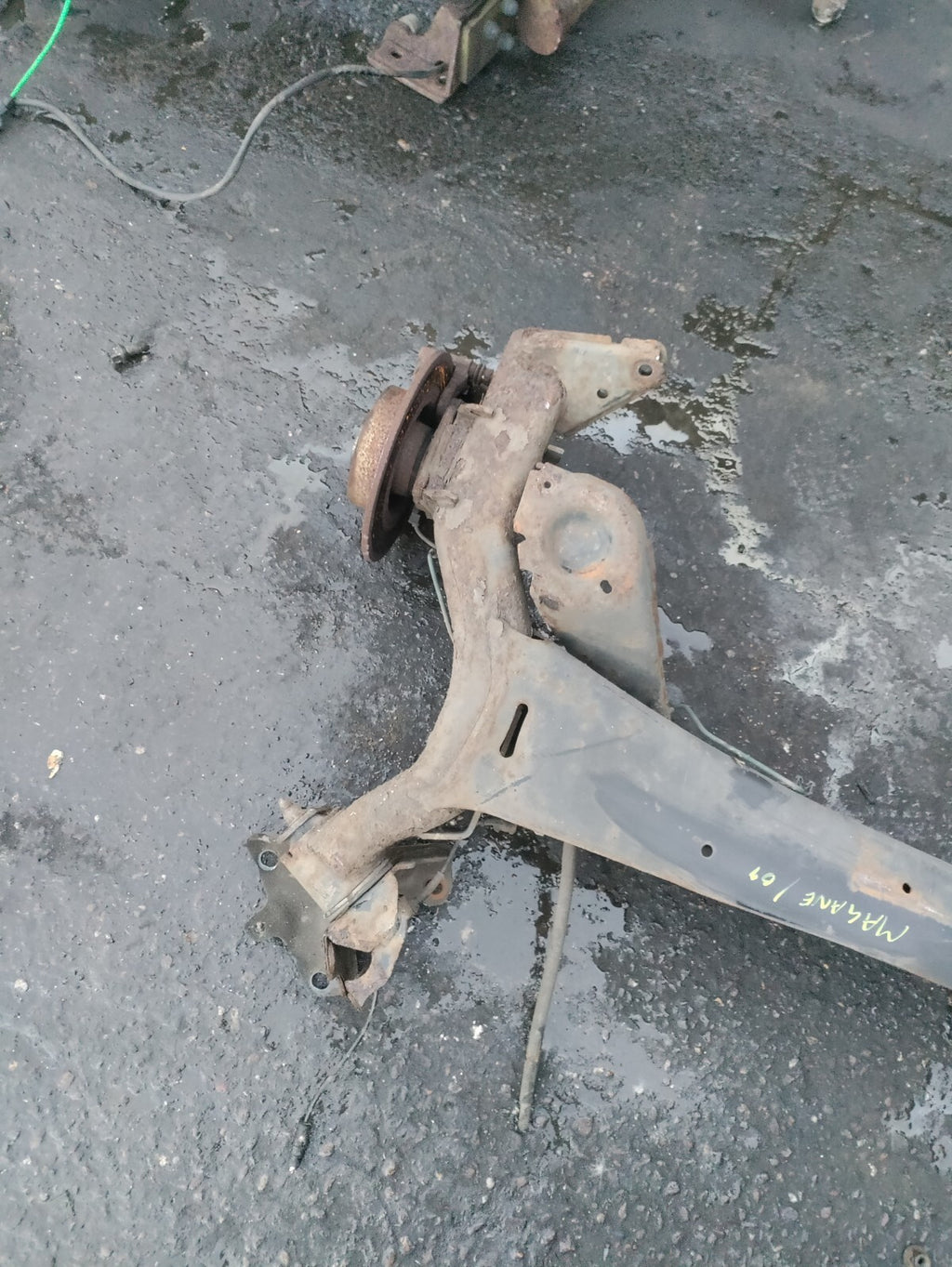 2009 RENAULT MEGANE MK2 CONVERTIABLE REAR DEAD AXLE DISC TYPE