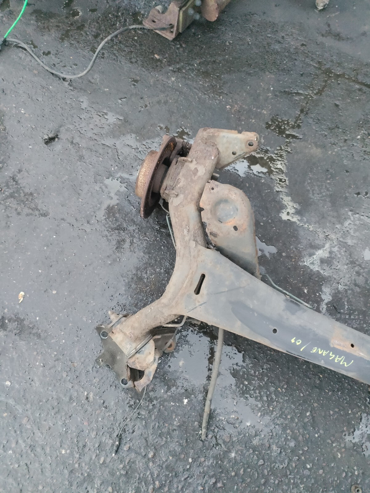2009 RENAULT MEGANE MK2 CONVERTIABLE REAR DEAD AXLE DISC TYPE