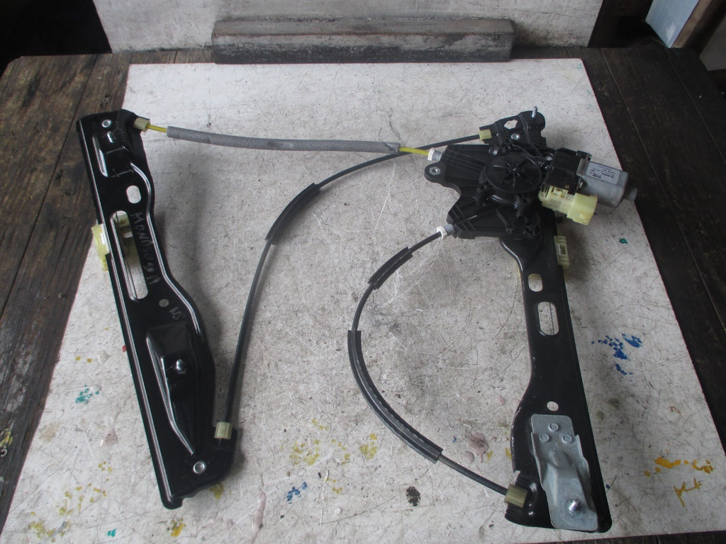 FORD MONDEO 2019 NSF PASSENGER SIDE FRONT WINDOW MOTOR REGULATOR DS73F23201BG