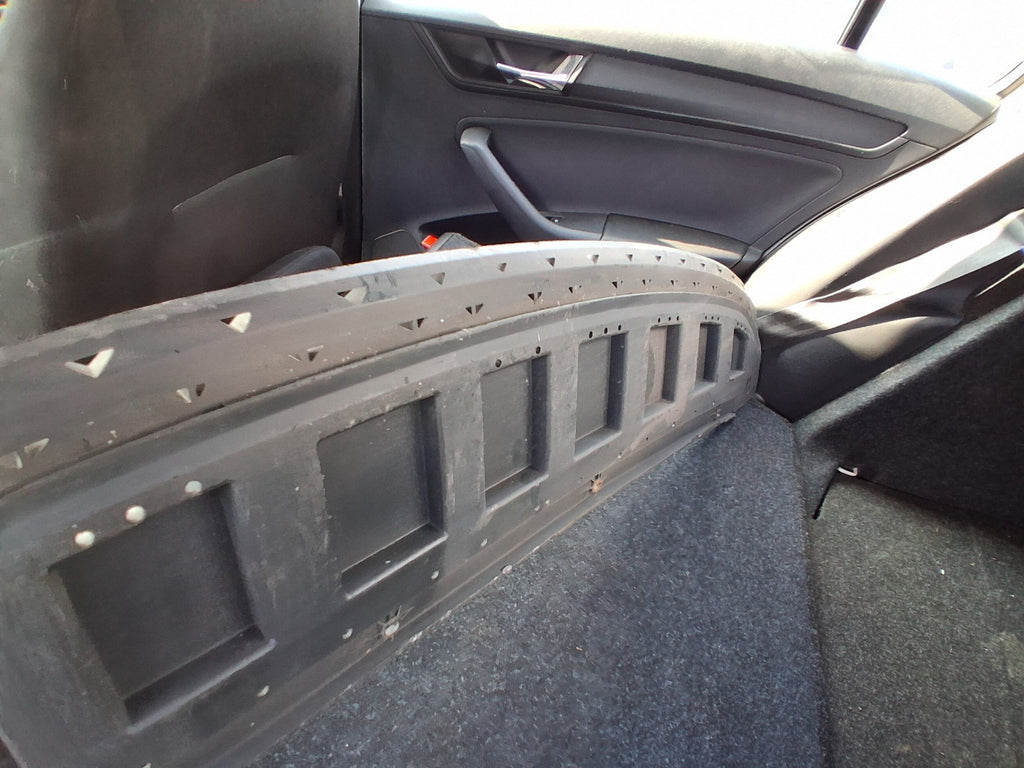 SEAT TOLEDO MK4 2018 FRONT BUMPER UNDERCOVER TRAY 6JA807611