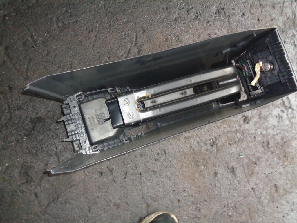 VAUXHALL ZAFIRA B CENTRE CONSOLE GREY