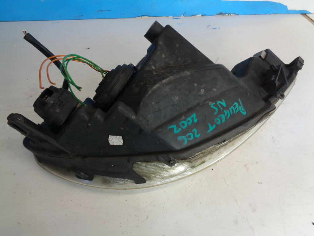 PEUGEOT 206 2002 NS PASSENGER SIDE HEADLIGHT HEADLAMP 9640559780