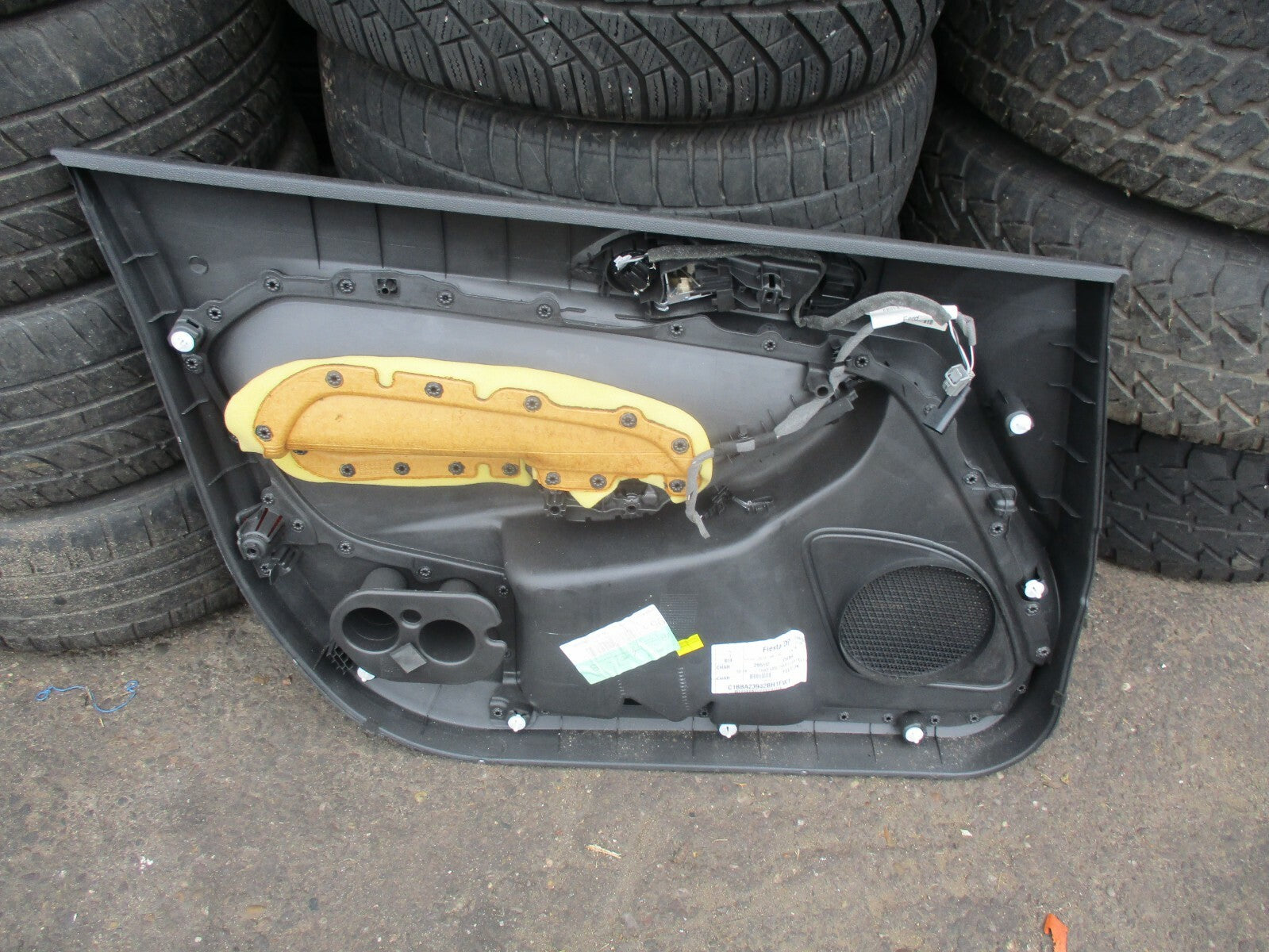 FORD FIESTA MK7 5 DOOR OSF DRIVER SIDE FRONT DOOR CARD C1BBA23942