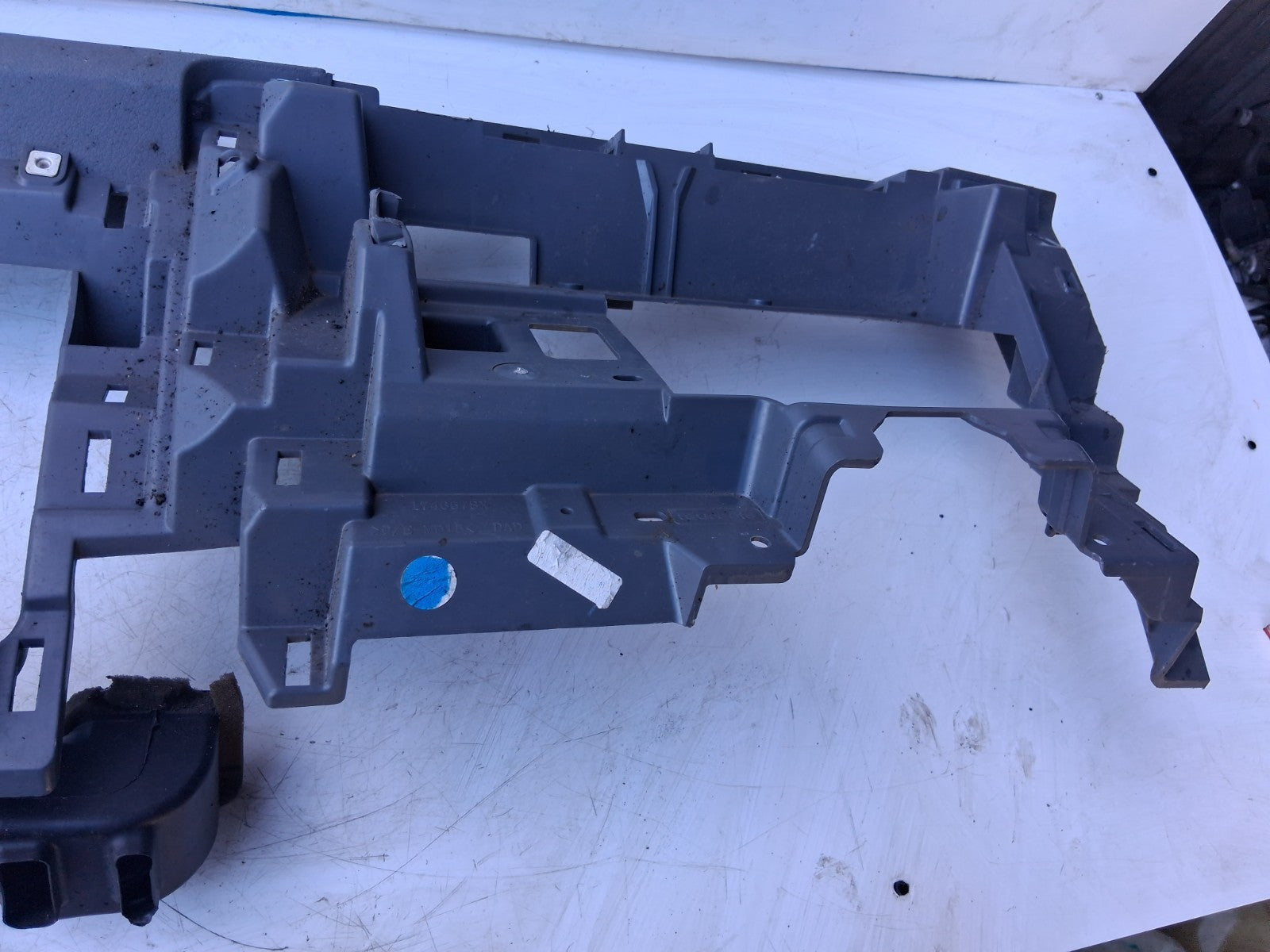 2021 VAUXHALL VIVARO MK3 FRONT DASHBOARD ASSEMBLY TRIM BRACKET 9810043980