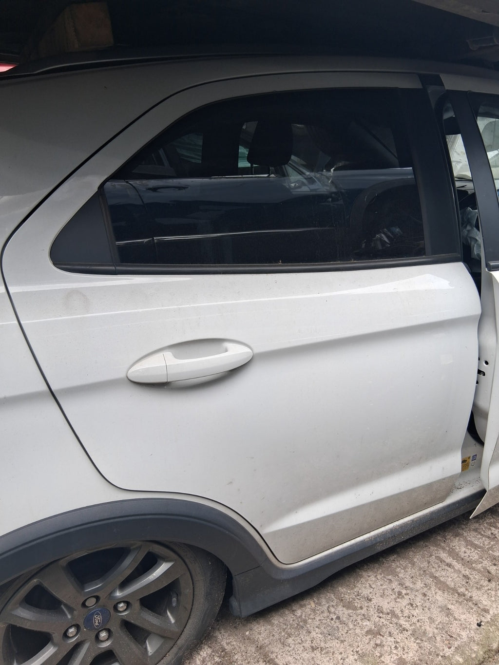 2018 FORD KA + PLUS MK3 HATCHBACK OSR DRIVER SIDE REAR BARE DOOR WHITE