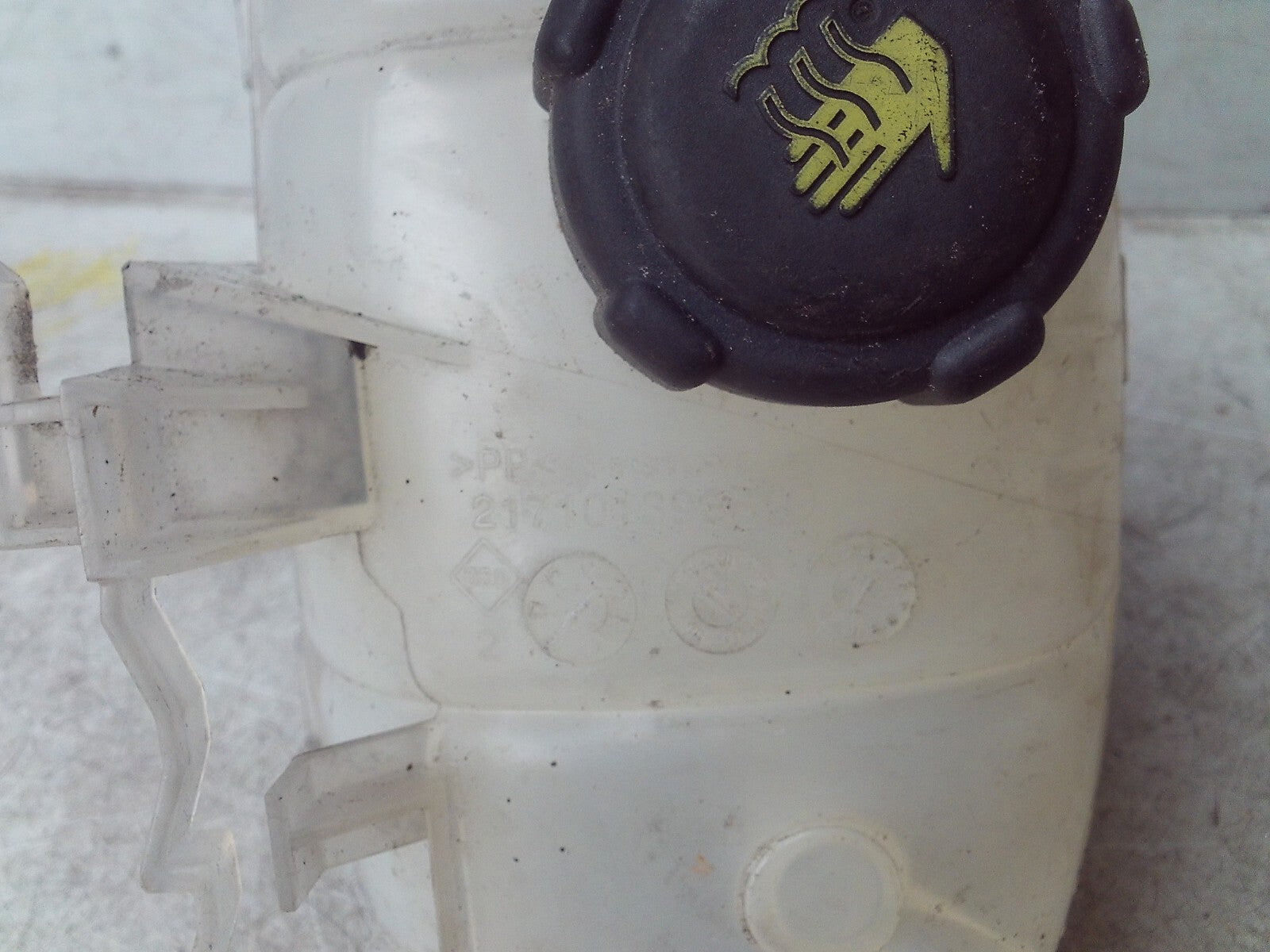 2012 VAUXHALL VIVARO MK1 2.0 DIESEL COOLANT EXPANSION TANK BOTTLE 7700312900