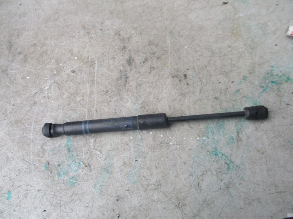 2017 BMW 320D BONNET GAS STRUTS RAMS 248570