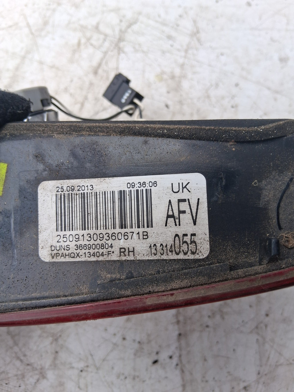 VAUXHALL ASTRA J 2013 NSR NEAR LEFT PASSENGER SIDE TAIL LIGHT 366900804