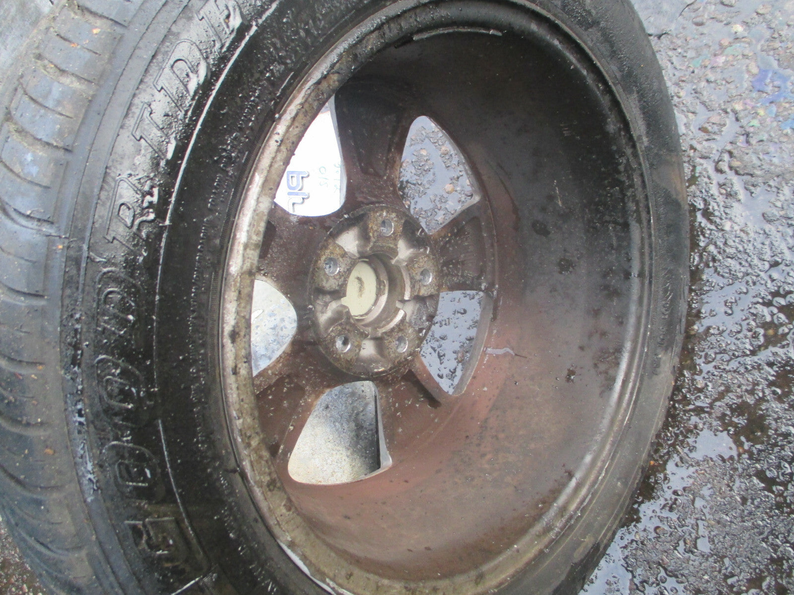 HYUNDAI i40 2012 16 INCH ALLOY WHEEL RIM WITH TYRE  205/60R16 REF 1