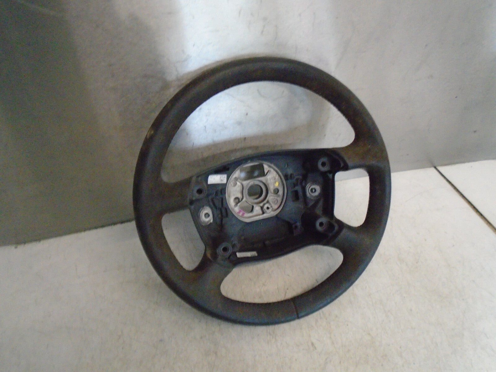 AUDI A2 2002 LEATHER STEERING WHEEL 61334020B
