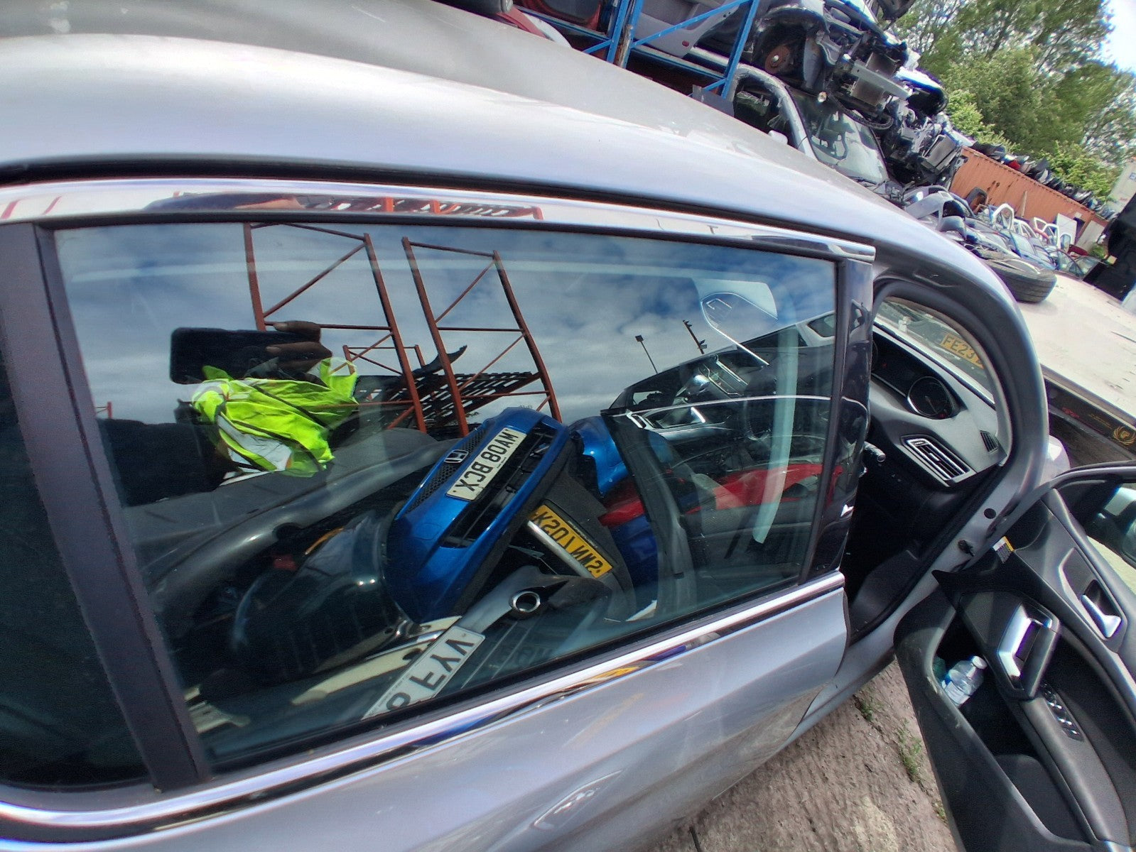 2014 PEUGEOT 308 MK2 HATCH OSR DRIVER SIDE REAR MAIN WINDOW GLASS