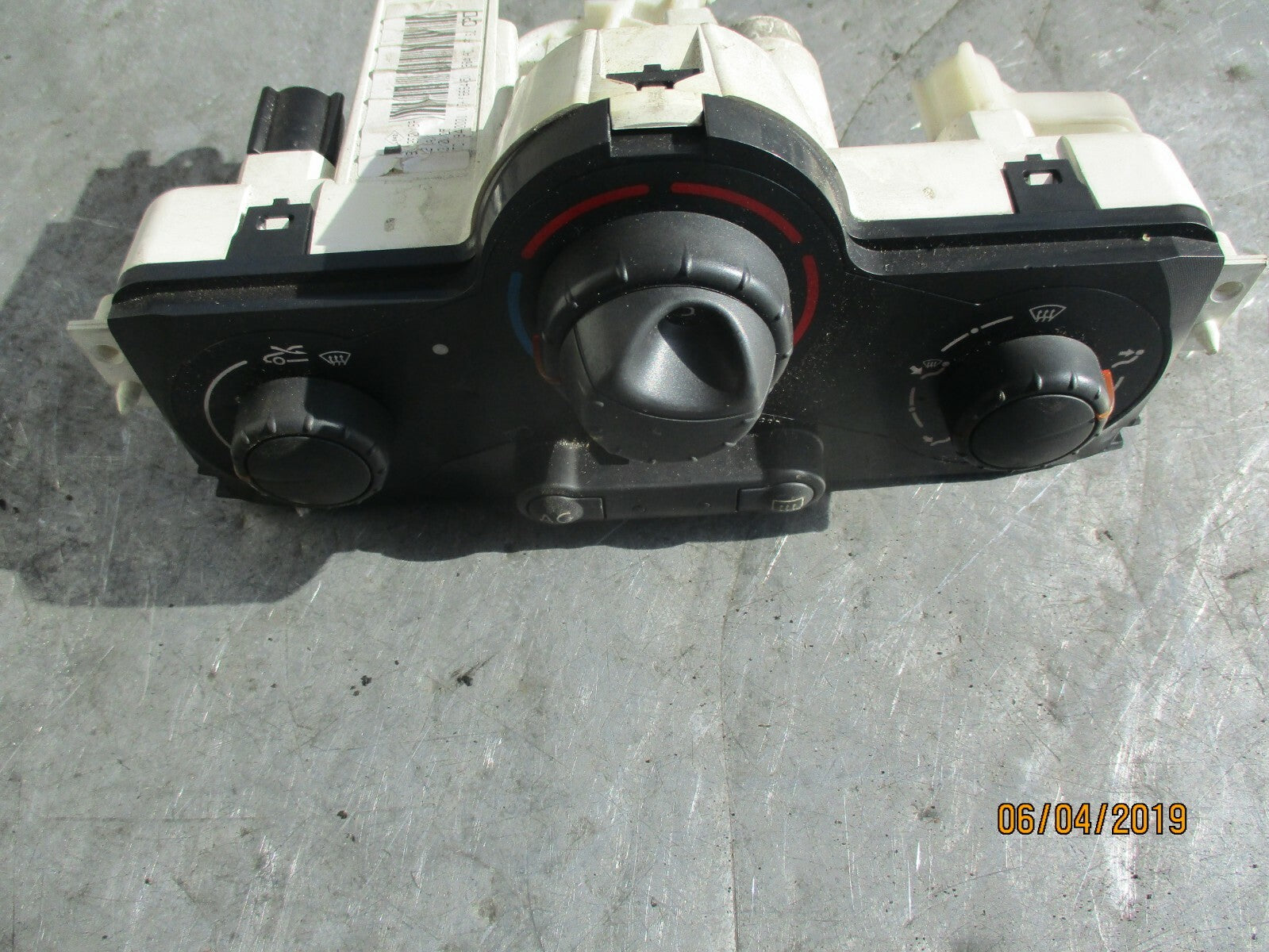 RENAULT MEGANE MK2 HEATER AC AIR CON CLIMATE CONTROL PANEL 69420001