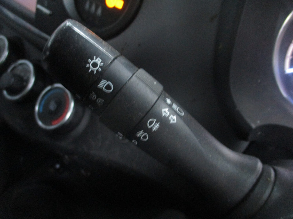 TOYOTA YARIS MK3 2018 WIPER INDICATOR STALK SWITCH SQUIB