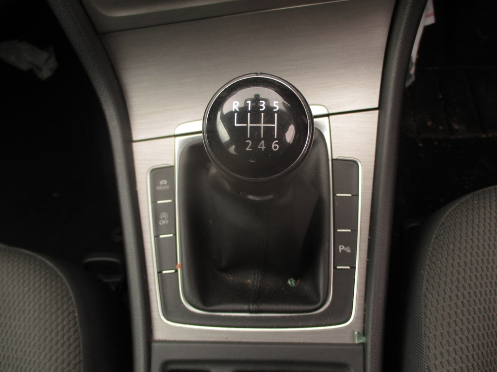 2016 VOLKSWAGEN GOLF MK7 1.4 PETROL 6 SPEED MANUAL GEARSTICK GEARSHIFTER