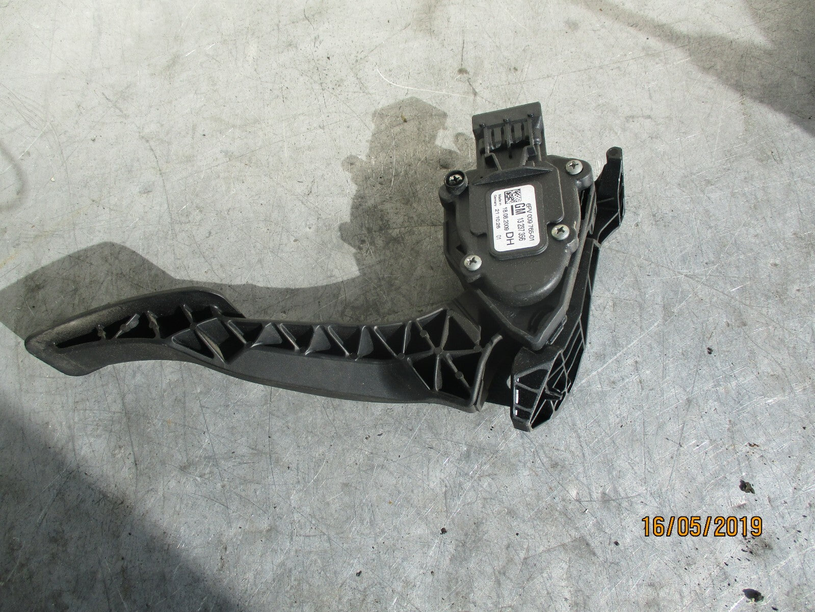 VAUXHALL INSIGNIA A (MK1) ELECTRIC ACCELERATOR THROTTLE PEDAL 13237356