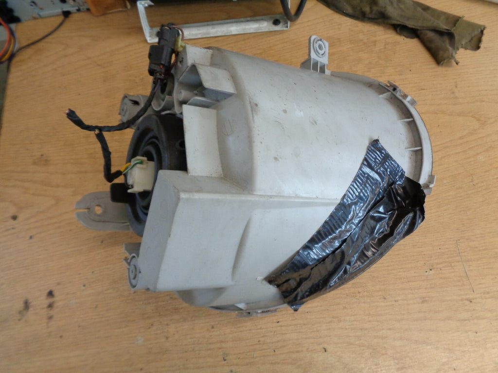 DAEWOO MATIZ 2002 MK1 N/S PASSENGER SIDE FRONT HEADLIGHT LAMP