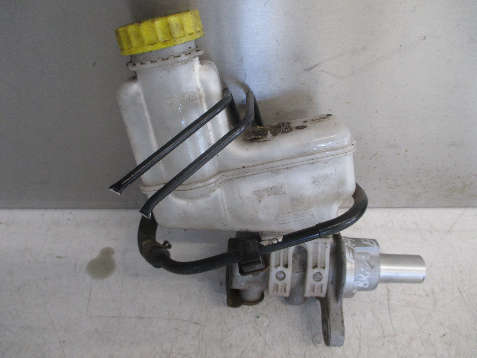 FIAT BRAVO 2009 MK2 BRAKE MASTER CYLINDER & RESERVOIR 0204254287
