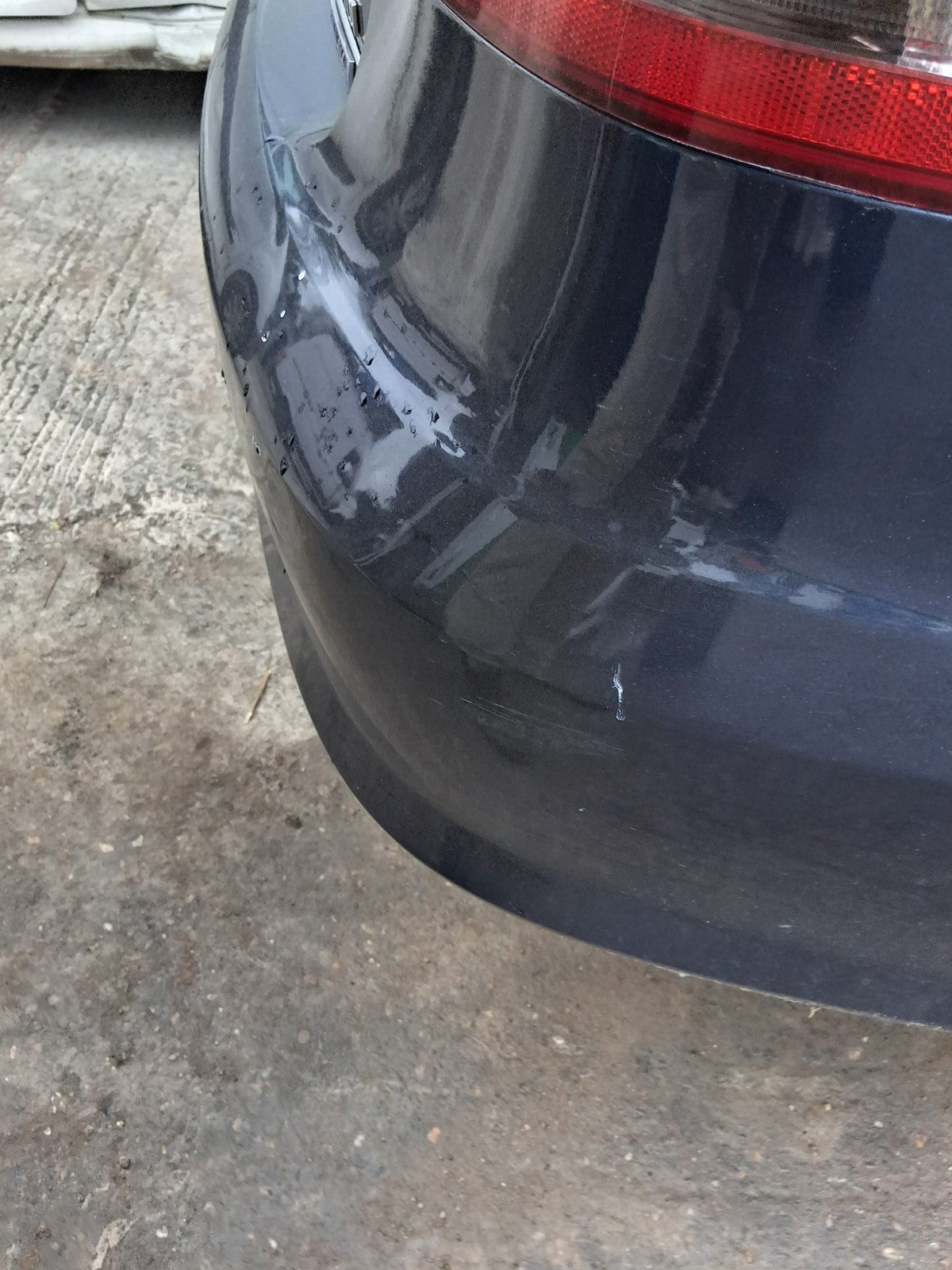 2014 VW VOLKSWAGEN PASSAT B7 SALOON COMPLETE REAR BUMPER BLUE