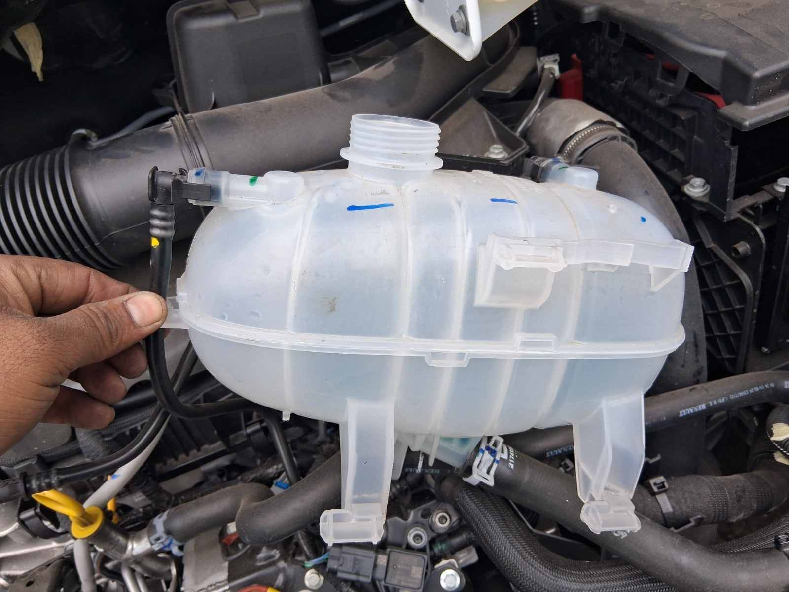 2024 RENAULT TRAFIC X82 2.0 DIESEL COOLANT OVERFLOW TANK WITHOUT LID 217105057R