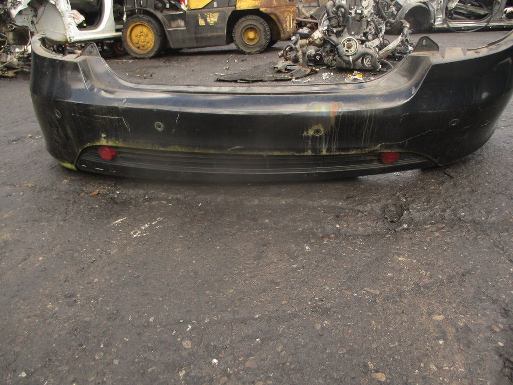 2010 FORD DORCHESTER COLEMAN MILNE REAR BUMPER COMPLETE BLACK