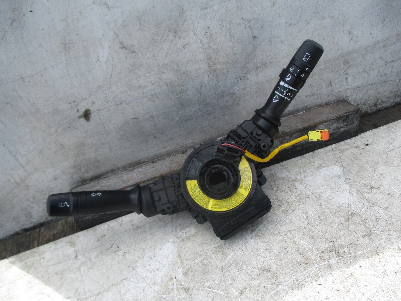 HYUNDAI I40 2012 WIPER INDICATOR STALK SWITCH SQUIB UNIT