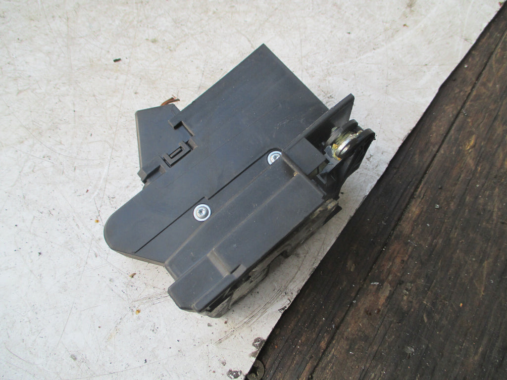 DACIA SANDERO 2015 MK2 OSR DRIVER SIDE REAR DOOR LOCK MECHNAISM