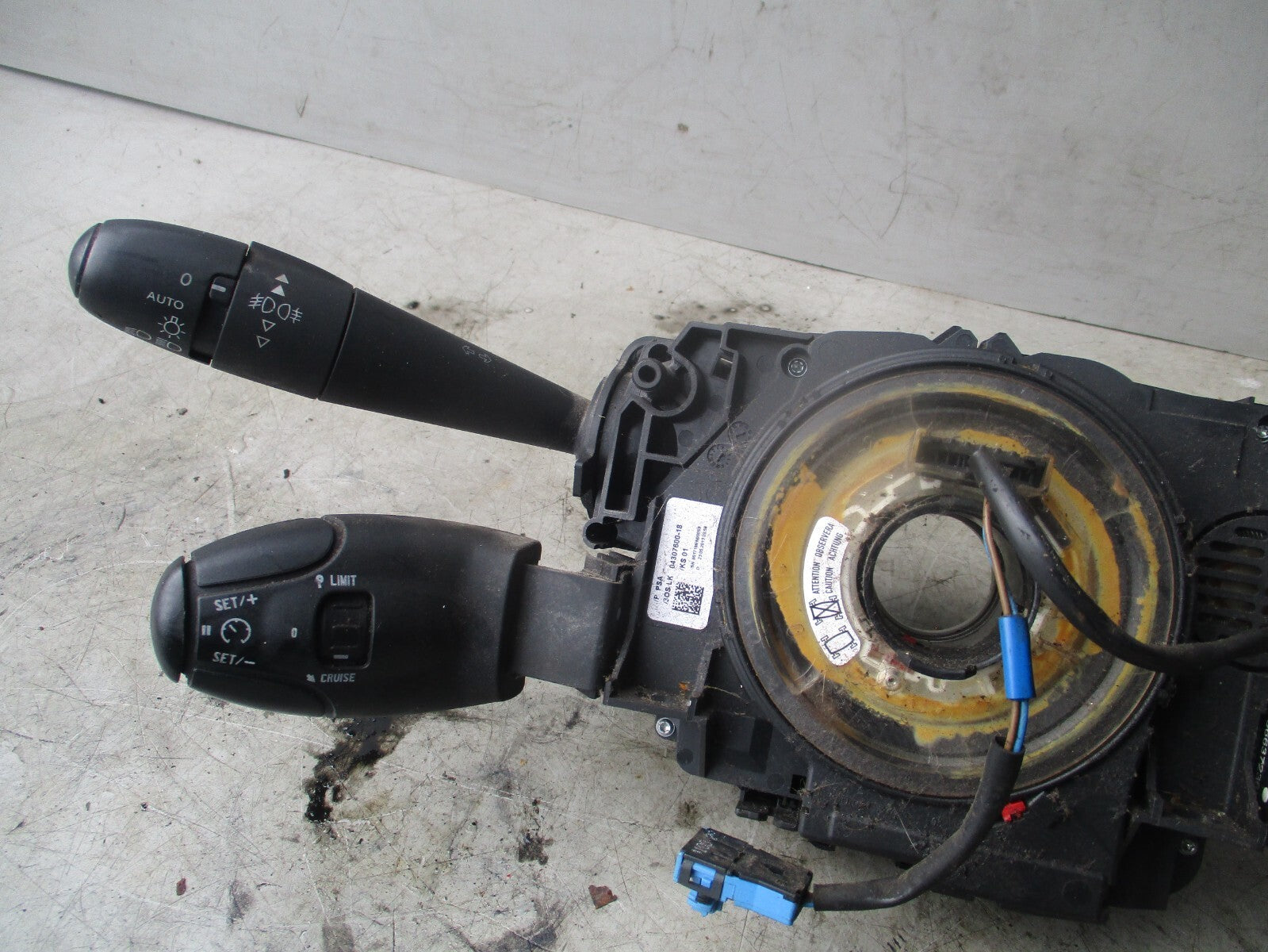 2013 PEUGEOT 5008 INDICATOR WIPER CONTROL SWITCH STALK 04307600-18