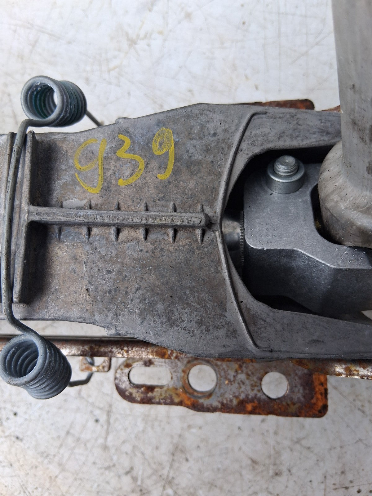 2016 MERCEDES SPRINTER W906 STEERING COLUMN A2474621800