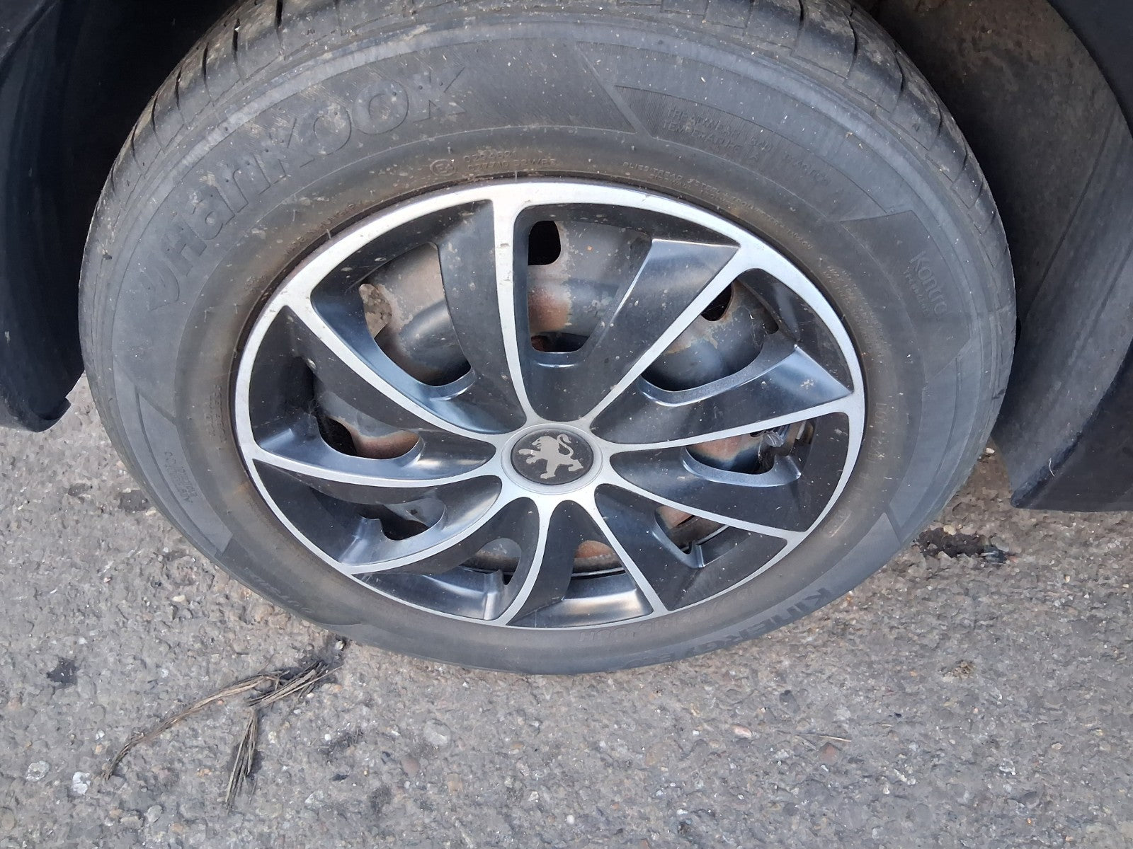 2014 PEUGEOT 208 15 INCH STEEL WHEEL WITH TYRE 185/65R15