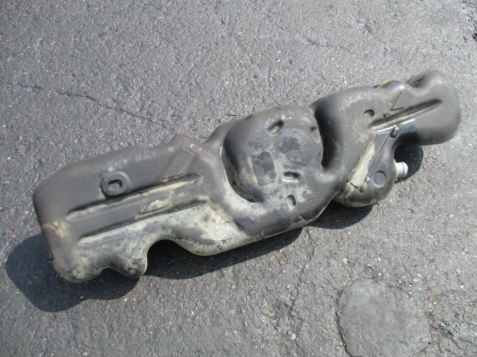 MERCEDES BENZ SPRINTER W907 2023 FUEL TANK A9074712200
