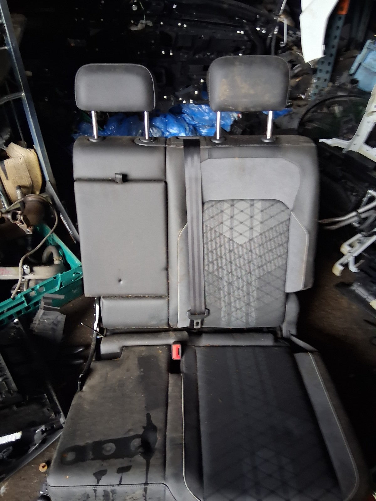 2023 VW VOLKSWAGEN TIGUAN MK2 NSR PASSENGER SIDE REAR TWIN SEAT HALF LEATHER
